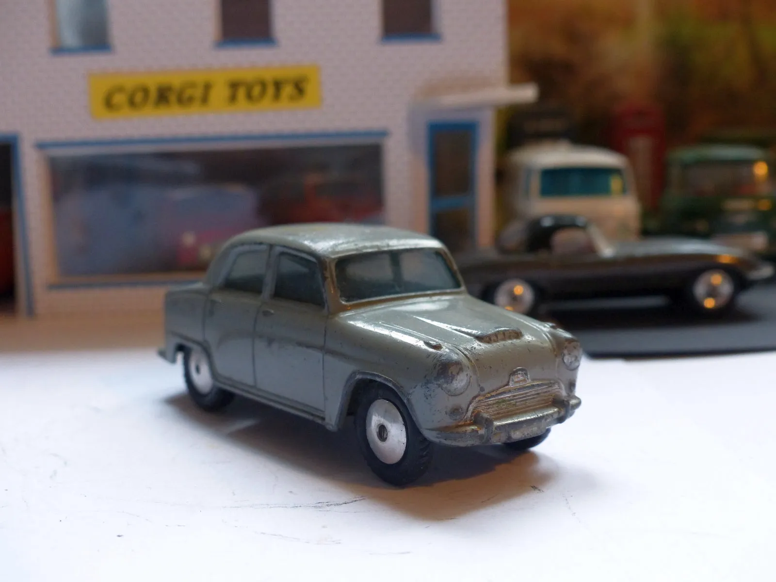 201 Austin Cambridge in grey *non-mechanical*