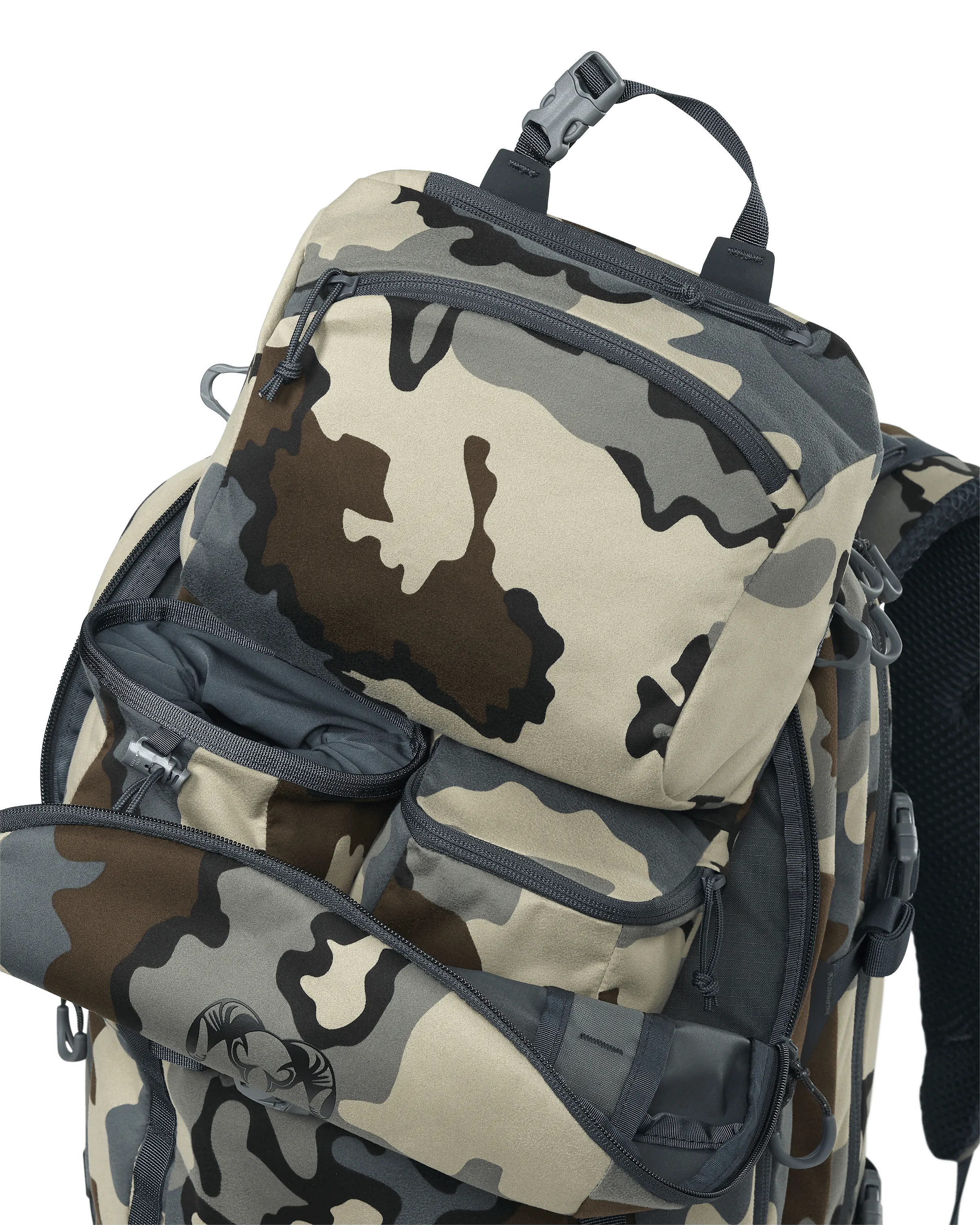 Encounter Divide 2800 | Vias