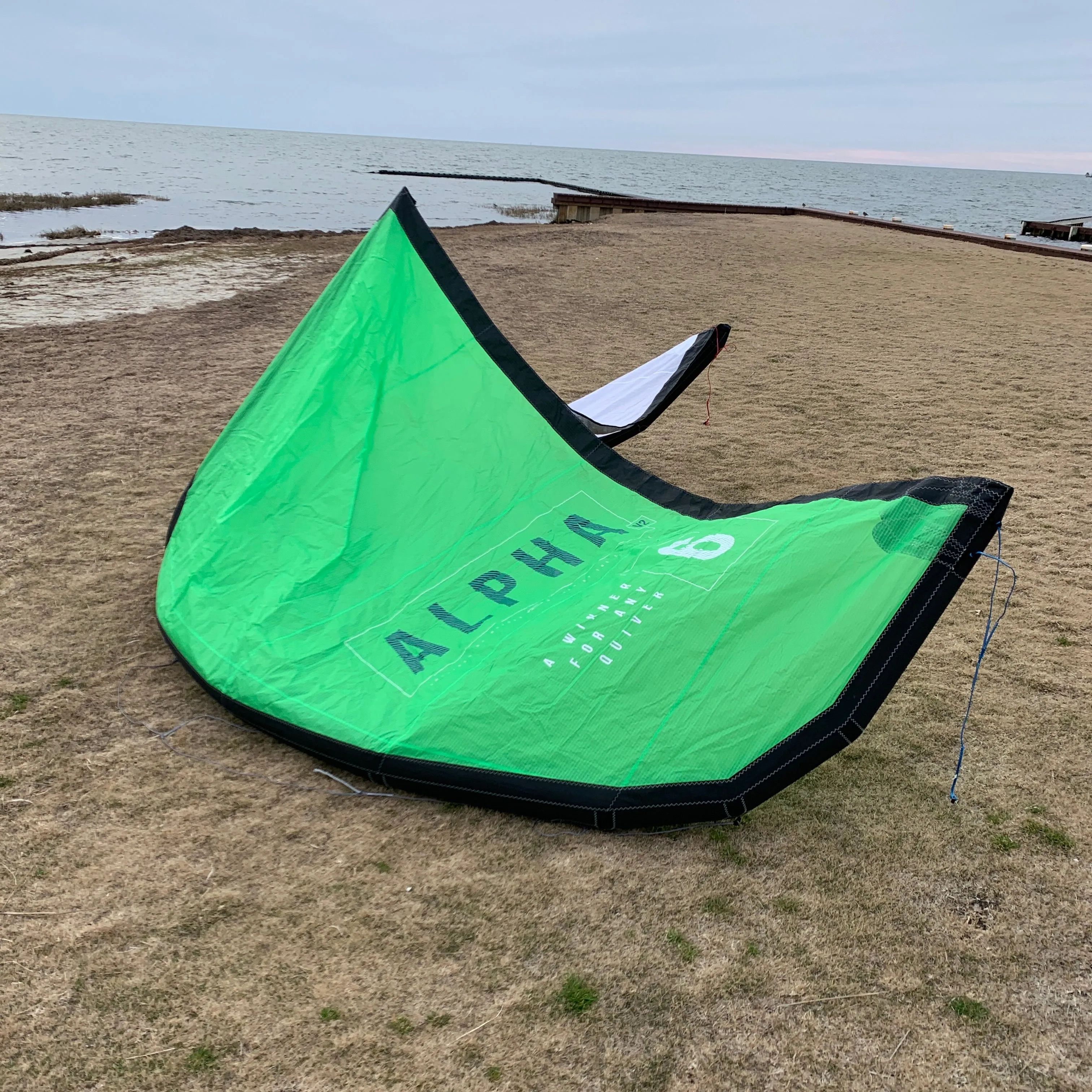 USED Ozone Alpha V2 Kite-6m-Bright Green/White